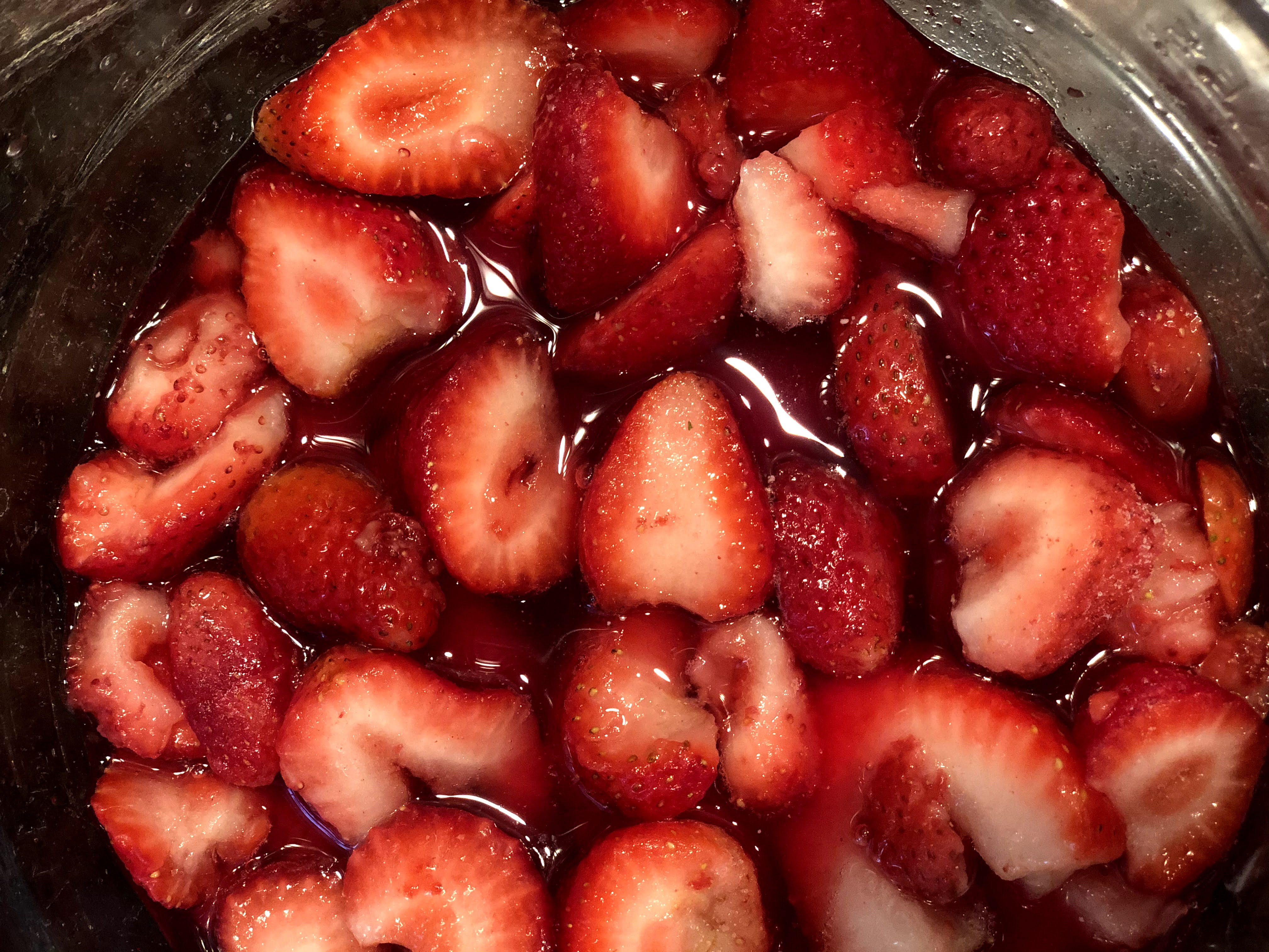 strawberry pretzel dessert