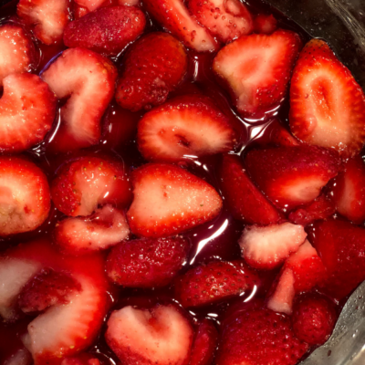 Delicious Summer Strawberry Pretzel Dessert