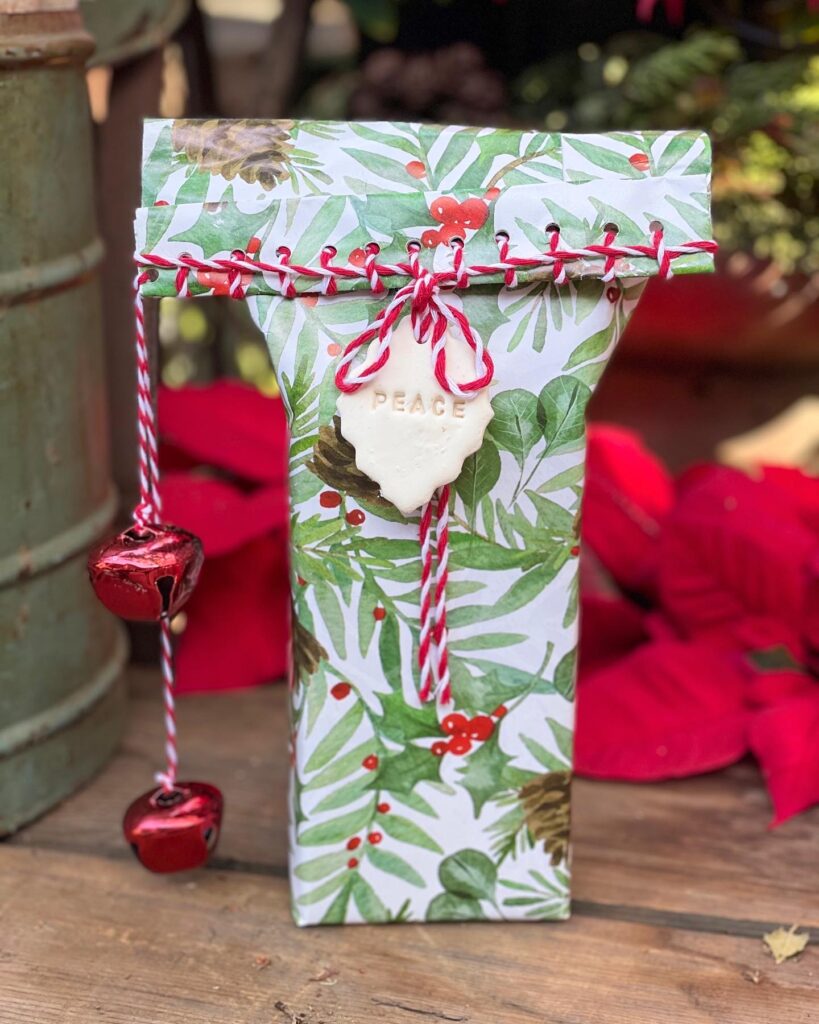 House & Home - How To Wrap Presents Like A Gift Stylist